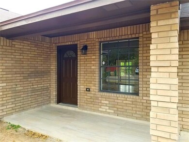 214 Austin St, Weslaco, TX 78596 - photo 4
