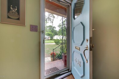 1638 Geraldine Dr, Jacksonville, FL 32205 - photo 3