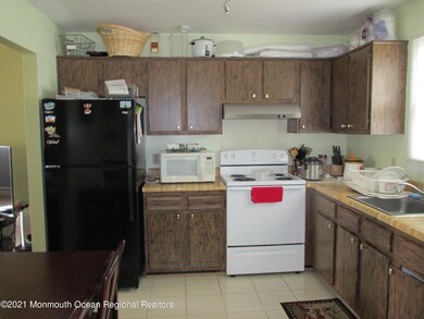 44 Falmouth Ave unit 72, Whiting, NJ 08759 - photo 3