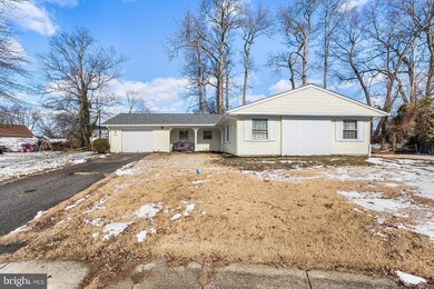 16 Edge Ct, Willingboro, NJ 08046 - photo 3