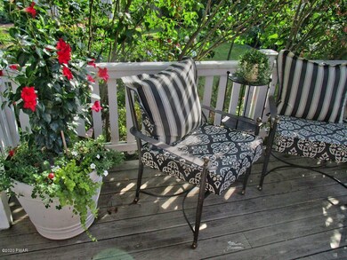 303 W High St, Milford, PA 18337 - photo 6