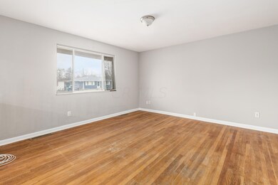 W_1866__Pannell_Ave-001