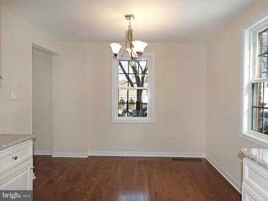 2628 Sunset Blvd, Broomall, PA 19008 - photo 5