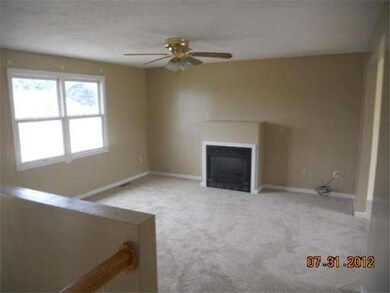 37 Wright Cir, Attleboro, MA 02703 - photo 5
