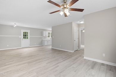 109 Bryant Dr, Smithfield, NC 27577 - photo 7