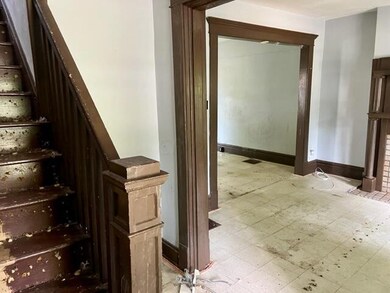 634 E Mithoff St, Columbus, OH 43206 - photo 4