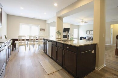 Oversized Island in Kitchen -- perfect for entertaining
