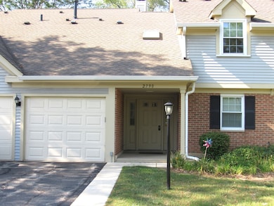 2790 Glasgow Ct unit X1, Schaumburg, IL 60194 - photo 2