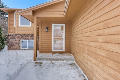 832 Meander Rd, Hanover, MN 55341 - photo 4