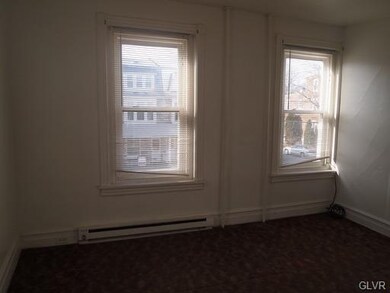 1101 S 7th St unit 2nd floor, Allentown, PA 18103 - photo 3