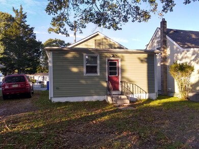 1629farragutbackfrontpic