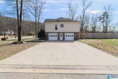 Spacious Driveway for plenty of vehicles or parkin