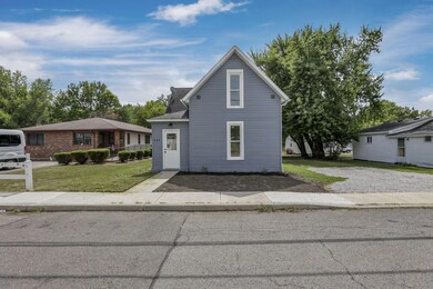 825 W Williams Ave, Bellefontaine, OH 43311 - photo 2