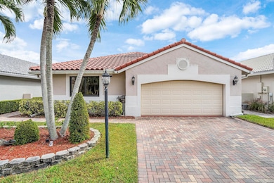 6100 Manchester Ln, Davie, FL 33331 - photo 2