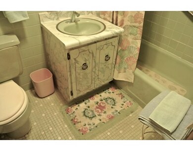 33 Lodgen Ct unit 3C, Malden, MA 02148 - photo 7