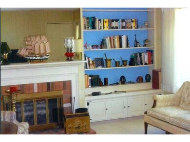 271 Chatham Cir, Warwick, RI 02886 - photo 5