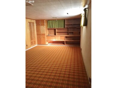 305 NW Ingram Ln, Pendleton, OR 97801 - photo 6