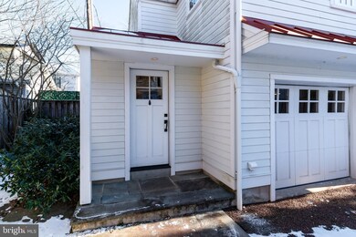 118 N Union St unit 3, Lambertville, NJ 08530 - photo 2