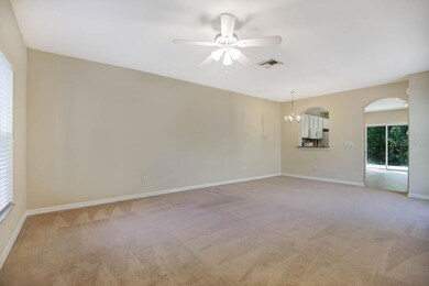 15909 Fishhawk View Dr, Lithia, FL 33547 - photo 5