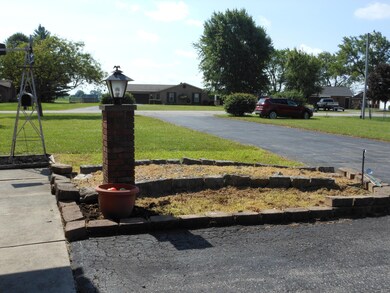 2118 Meadow Ln, Arcanum, OH 45304 - photo 6