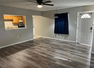 113 (A & B) XI St, Belle Chasse, LA 70037 - photo 3