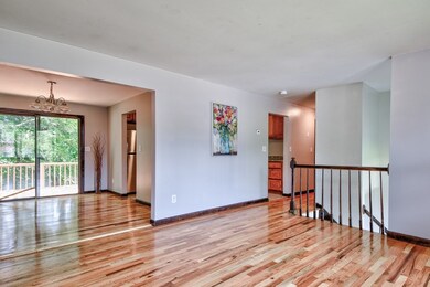 1001 Waverly St, Framingham, MA 01702 - photo 6