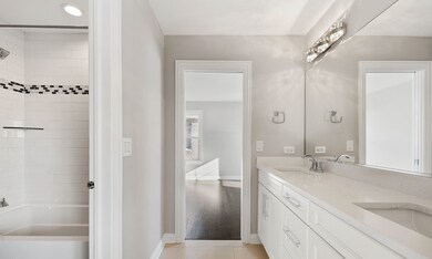 573 W Belden Ave, Elmhurst, IL 60126 - photo 7