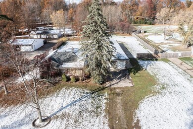 4862 Royalwood Rd, North Royalton, OH 44133 - photo 3