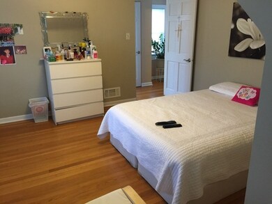 1523 Suffolk Ave, Westchester, IL 60154 - photo 7