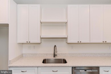 380 Broadview Ave unit 6, Warrenton, VA 20186 - photo 3