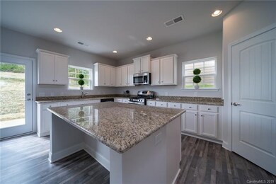 107 Fleming Dr unit 33, Statesville, NC 28677 - photo 5