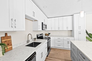 69 Wood St, Hanson, MA 02341 - photo 6