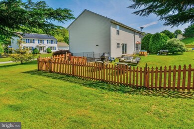 6563 Yumen Dr, Sykesville, MD 21784 - photo 5