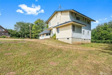 1301 Andrew St, Raymond, WA 98577 - photo 3