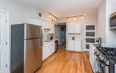 536 E 3rd St unit 3, Boston, MA 02127 - photo 4