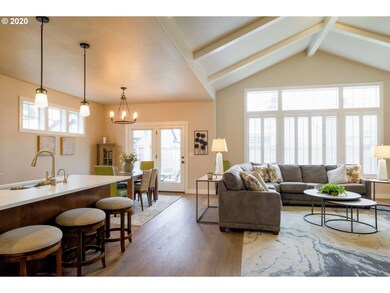 Kitchen/Living Room