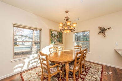 220 Fairway Dr, Weaverville, CA 96093 - photo 4