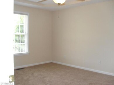 2052 Grantville Ln, Asheboro, NC 27205 - photo 7