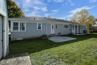 802 9th St, Menasha, WI 54952 - photo 4