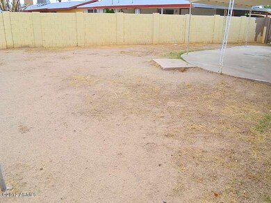 023-141376-back-yard-0