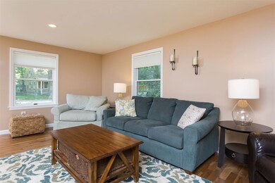 17 Harding St, Rochester, NH 03867 - photo 5