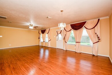 6403 Halstead Meadows Cir, Houston, TX 77086 - photo 6