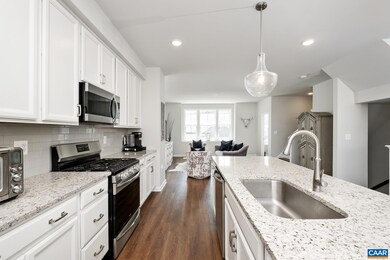 3613 Moffat St, Charlottesville, VA 22902 - photo 4