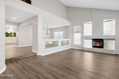1549 E Kaibab Dr-5