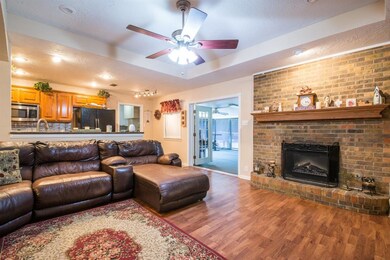 1236 Wedgewood Dr, Cleburne, TX 76033 - photo 5