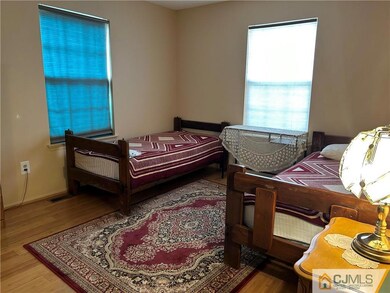 9 Chamberlain Ct, Old Bridge, NJ 08857 - photo 6