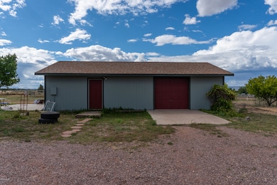 21355 N Ridgeview Rd, Paulden, AZ 86334 - photo 3