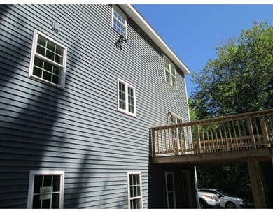 423 Quaker St, Northbridge, MA 01534 - photo 3