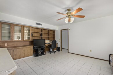 9623 W Lindgren Ave, Sun City, AZ 85373 - photo 7