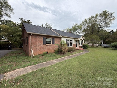 206 11th St NE, Hildebran, NC 28637 - photo 3